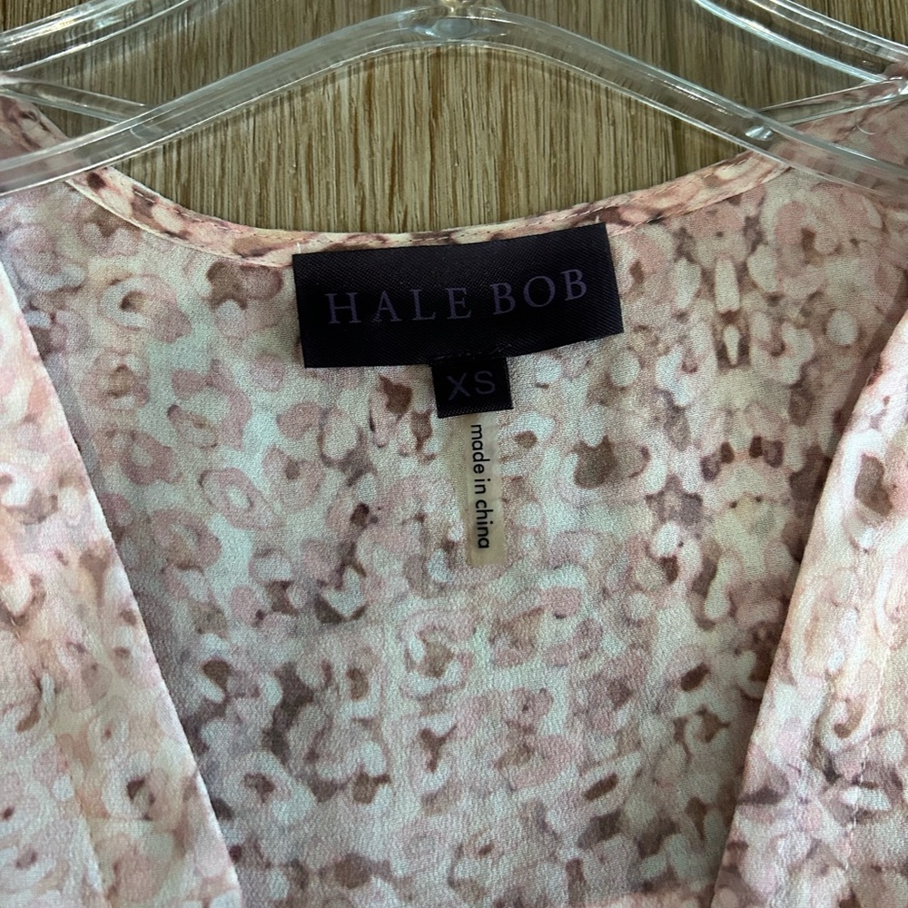 Pink Patterned Women's Top - Picture 3 of 3